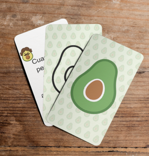 Cartas del juego Qué Jaladas sobre la mesa